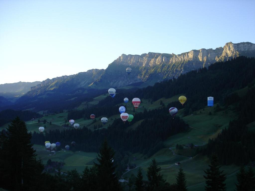 Hirschen Eggiwil Hotell Exteriör bild